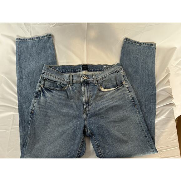 Nautica Straight Fit Denim Jeans Size 32 X 32. RN 67835. Stretch Waist. - Picture 1 of 6